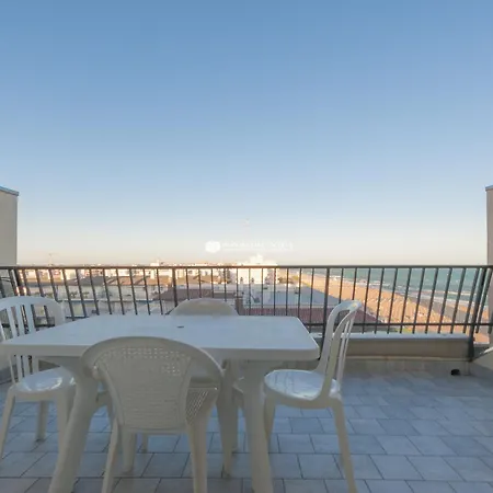 Playa Grande Immobiliare Pacella * Lido di Jesolo