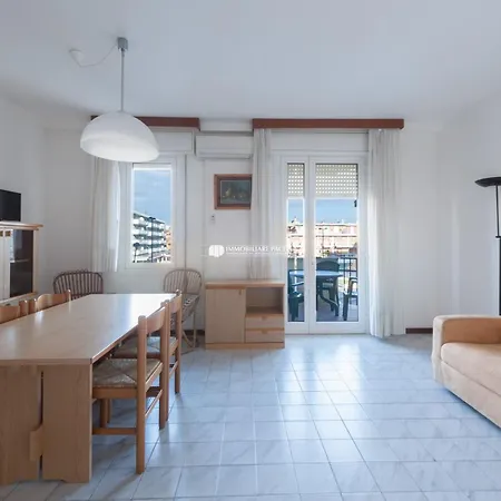 Playa Grande Immobiliare Pacella *